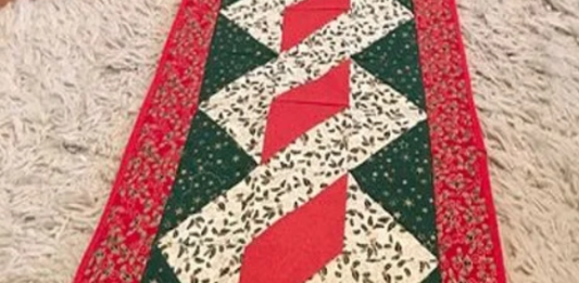 Pole Twist Table Runner Pattern