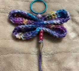 Crochet Dragonfly Keychain – Free Pattern and Tutorial
