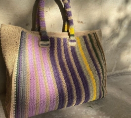 How to Crochet a Colorful Tote Bag