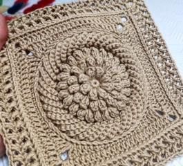 Crochet Wonder Square – Free Pattern