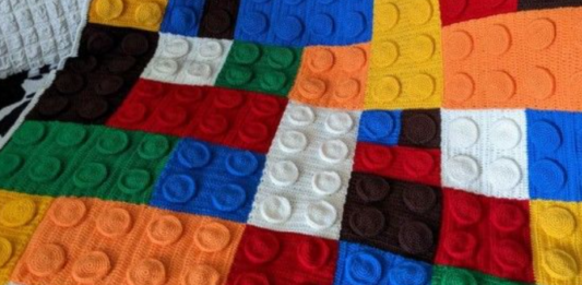 Lego Blanket Pattern – Free Crochet Tutorial