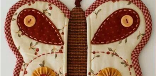 How to Make Beautiful Butterfly Potholders