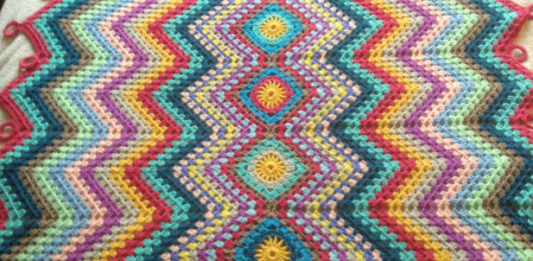 Colorful Zigzag Blanket Free Crochet Pattern