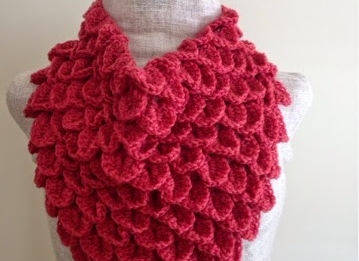 Crocodile Shawl Pattern – Free Crochet Tutorial